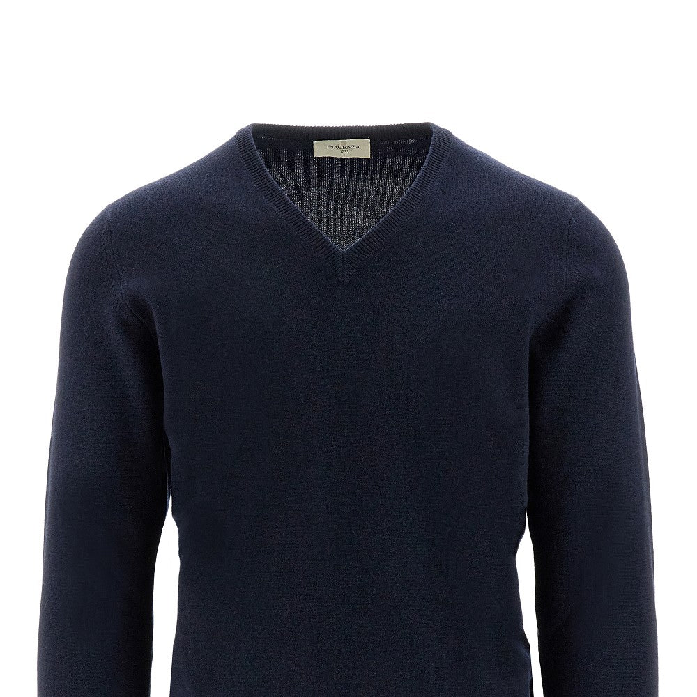 Cashmere crewneck sweater