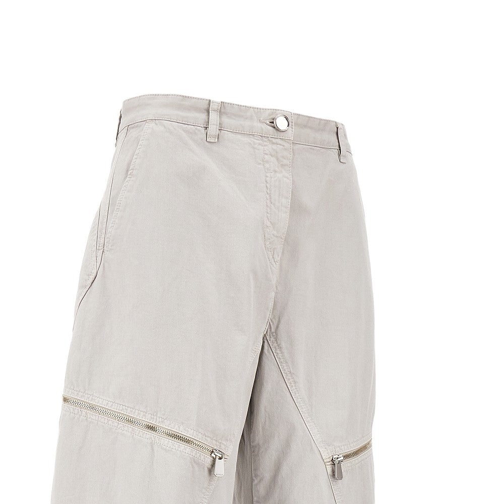 Pantalone ampio in gabardine con zip