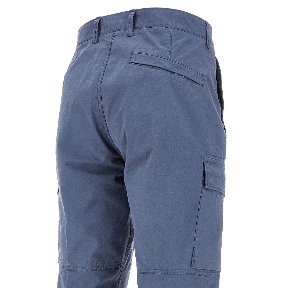 Pantalone cargo in cotone con badge logo