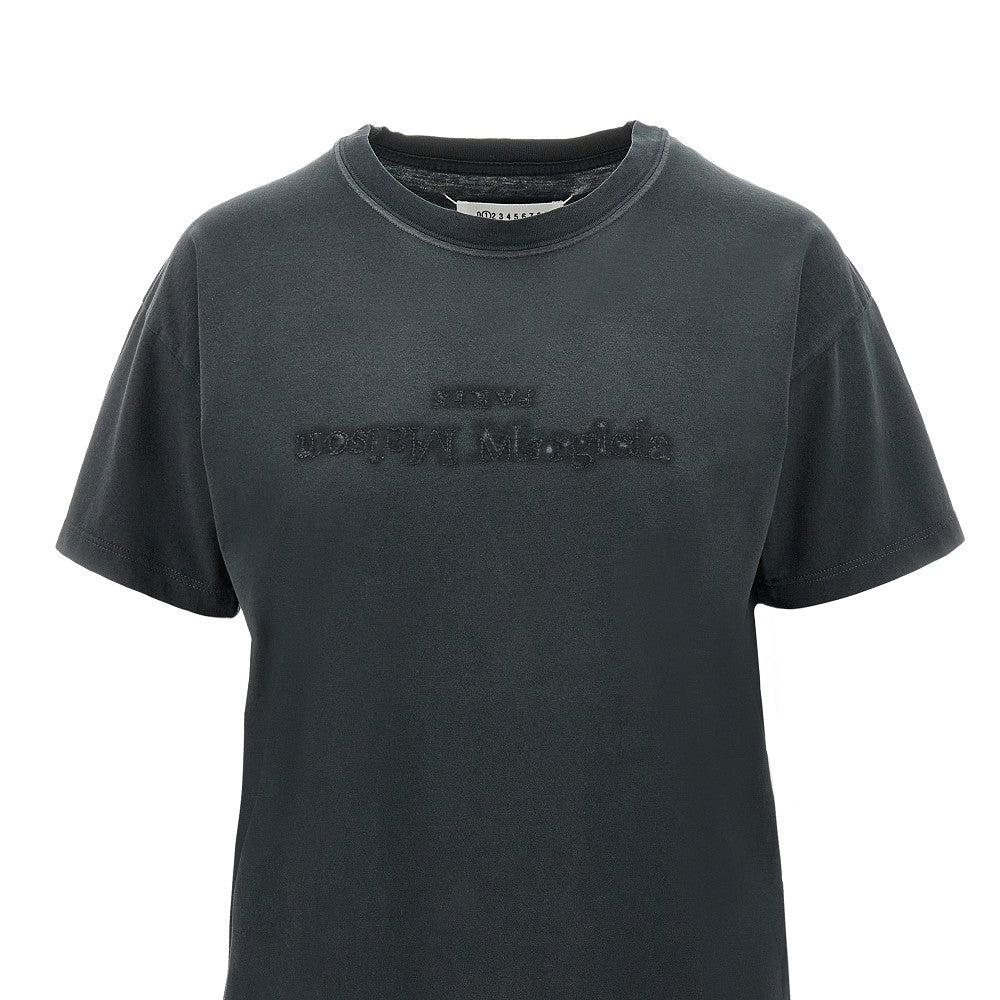 Reverse logo T-shirt