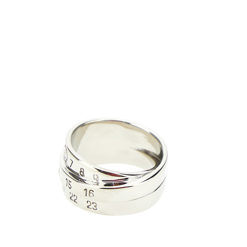 Engraved logo ring