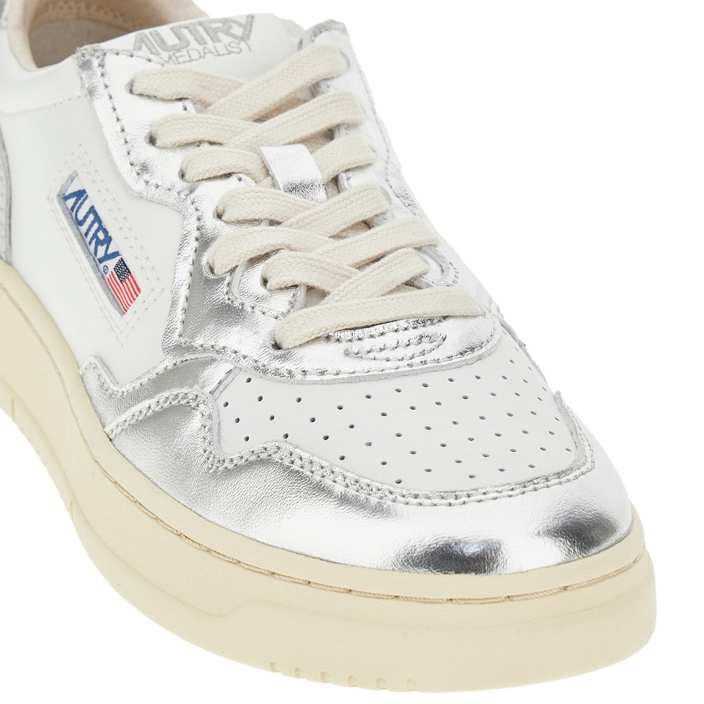 Leather Medalist Low sneakers