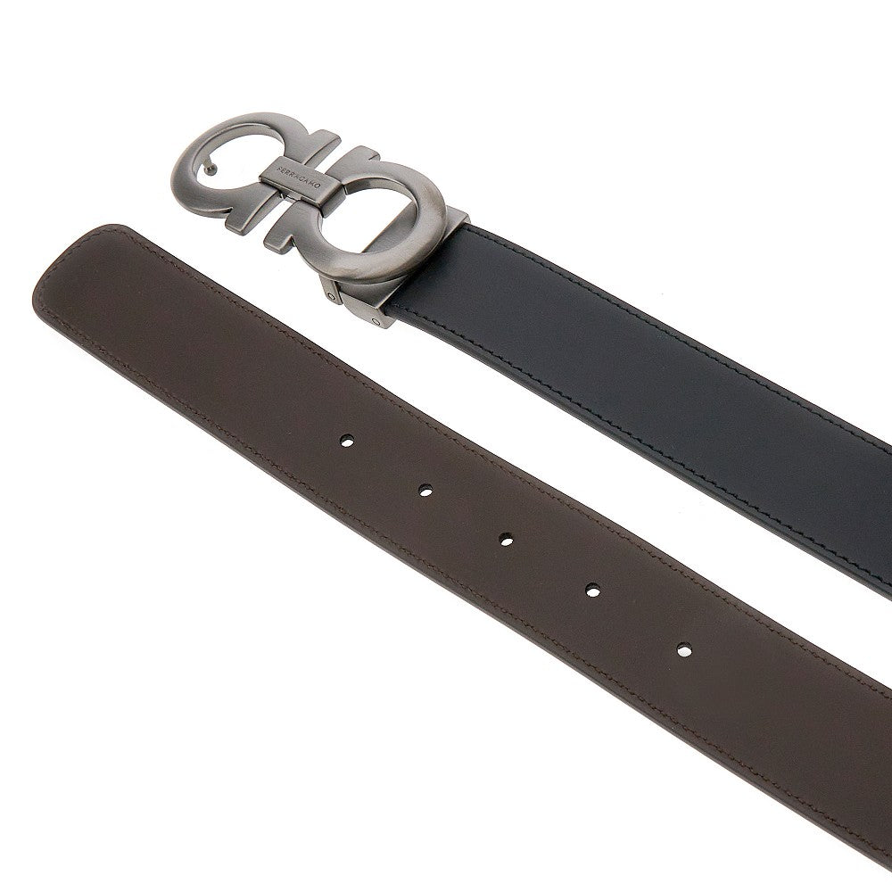 Reversible belt with Gancini buckle