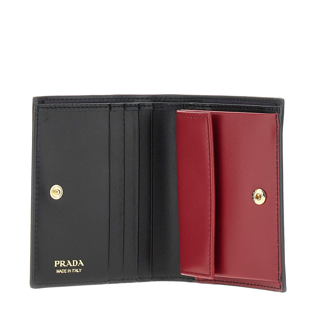 Patent leather small wallet